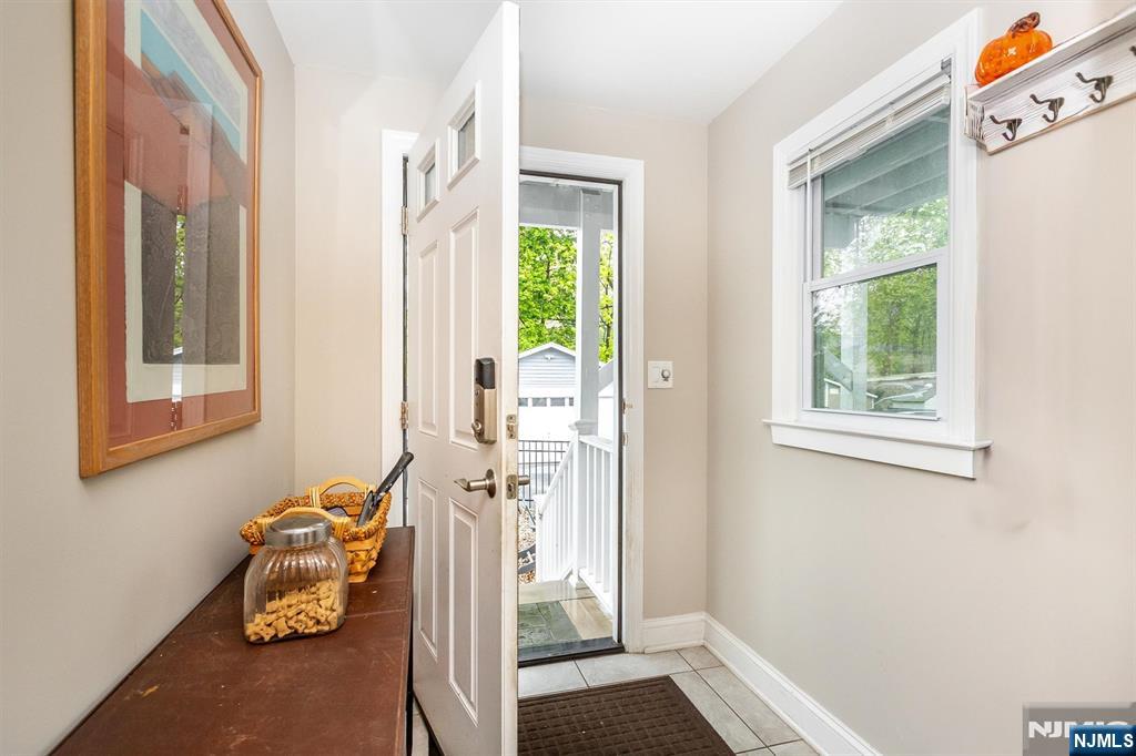 11 Central Avenue