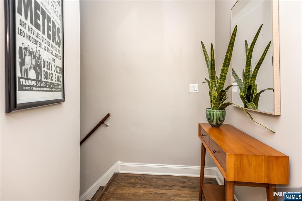 11 Central Avenue