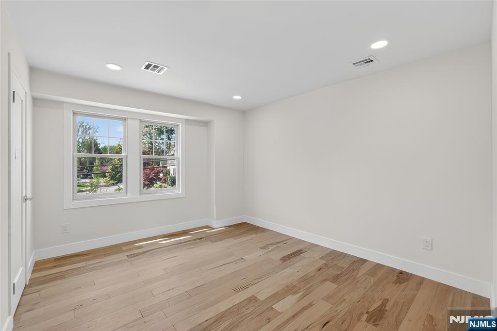 909 Ridgewood Road — photo 16