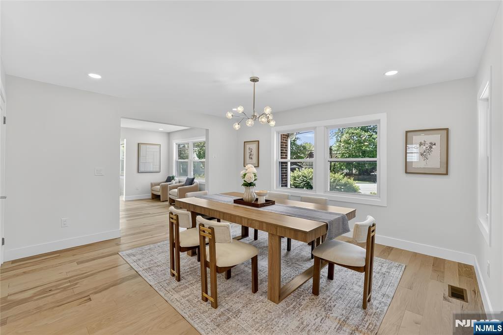909 Ridgewood Road — photo 8
