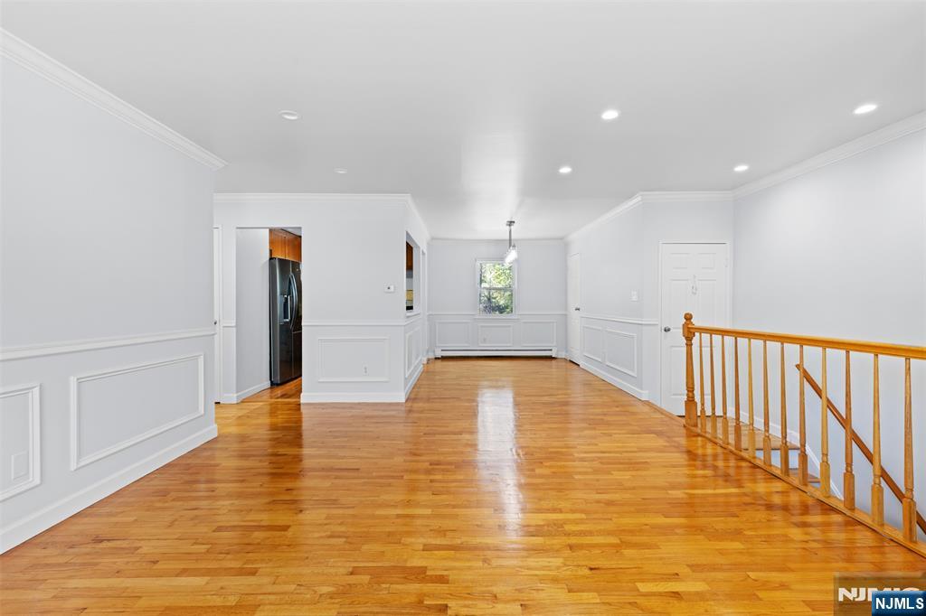 4D Lakeview 4D - Photo 3