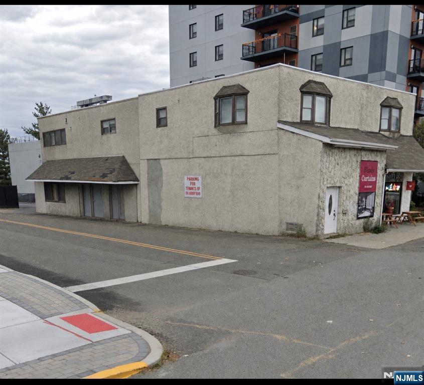 361 Bergen Boulevard - Photo 1