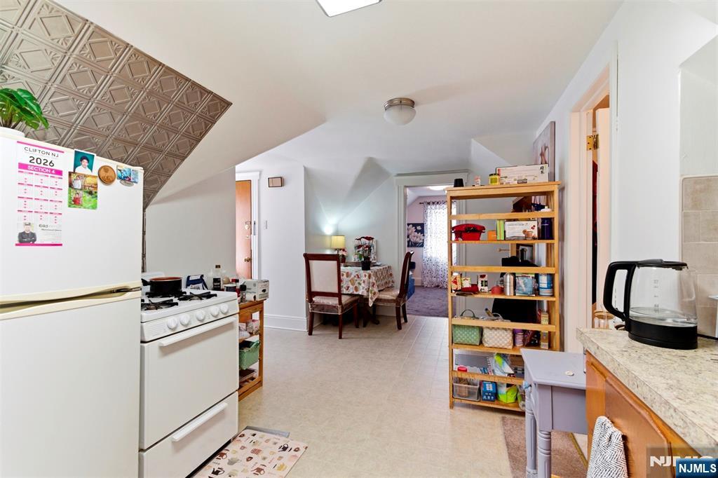 107 Mount Prospect Avenue