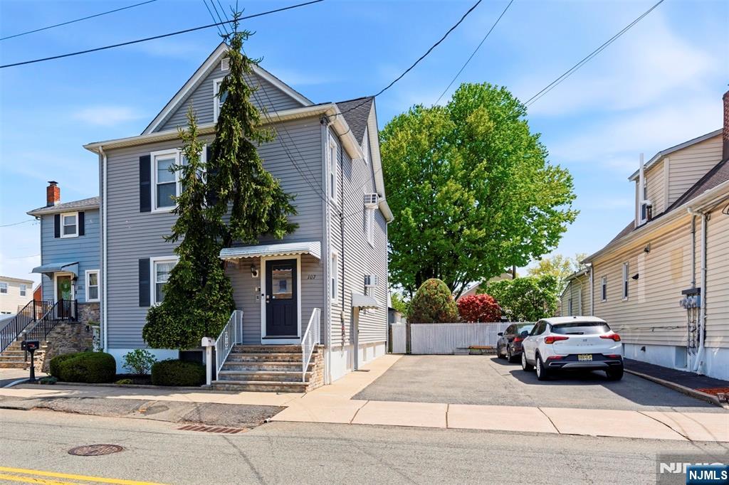 107 Mount Prospect Avenue