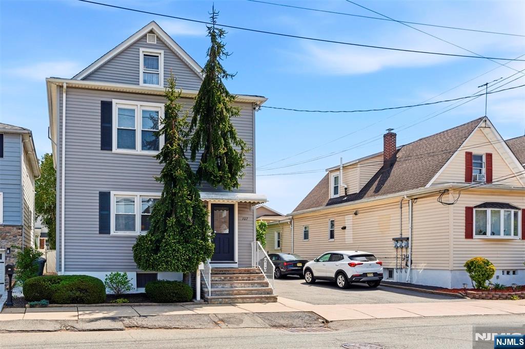 107 Mount Prospect Avenue