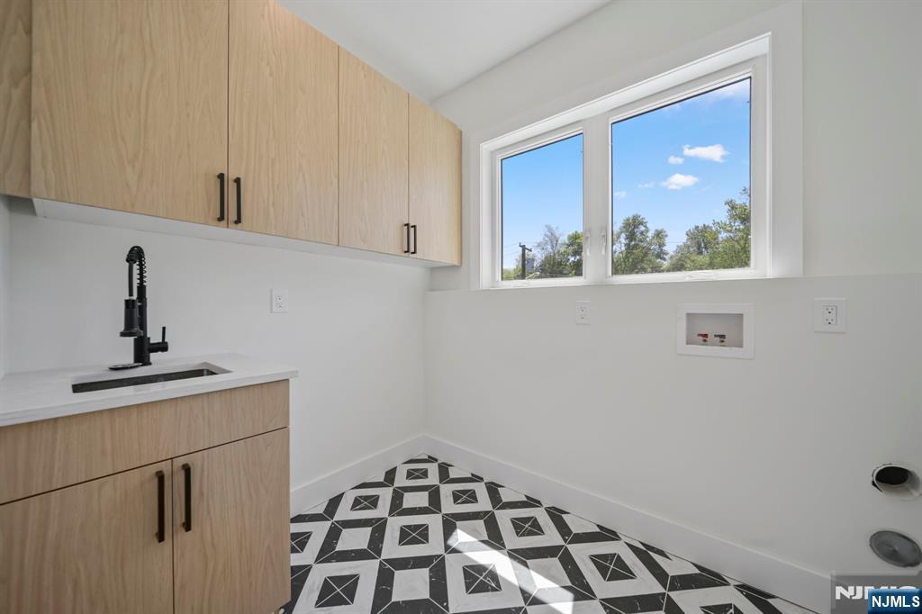 52 Congressional Parkway — photo 33