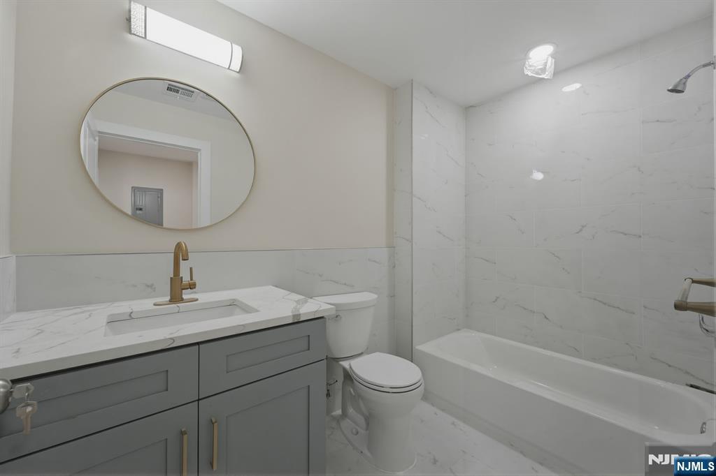 271-273 Schley Street — photo 39