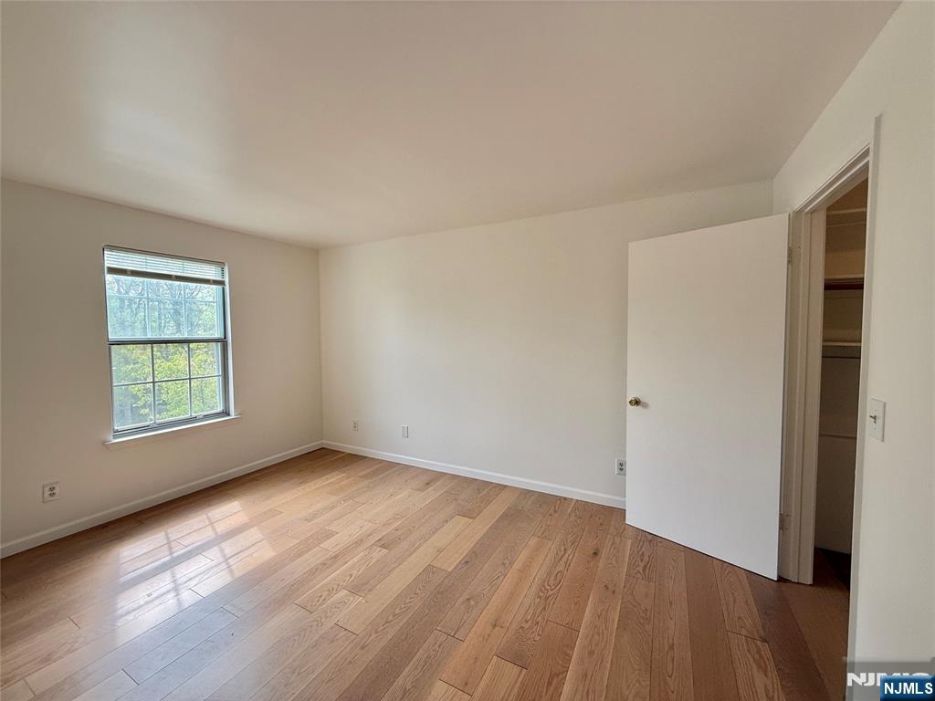 901 Tuliptree Court - Photo 5