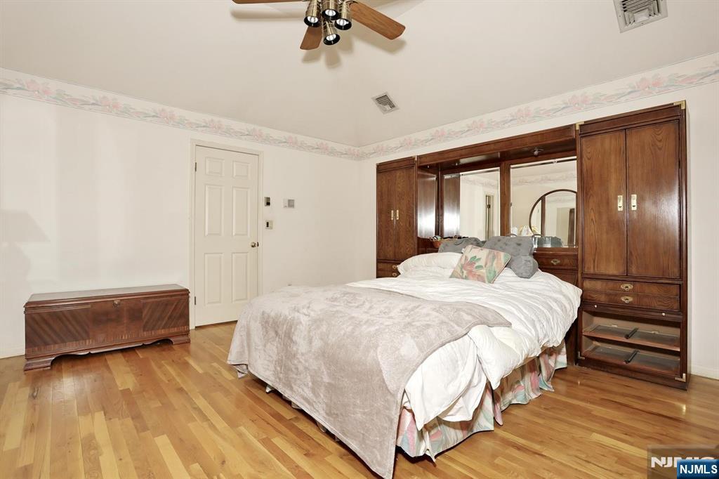 51 Palisade Avenue, Emerson, NJ 07630 Listing Photo  18