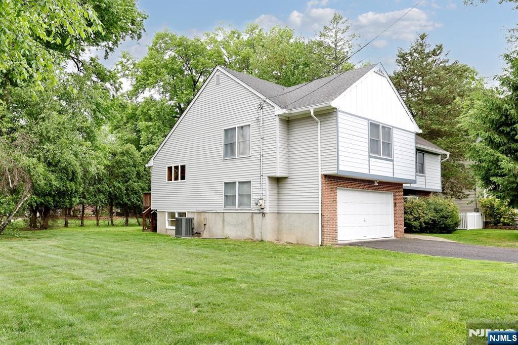 51 Palisade Avenue - Photo 3