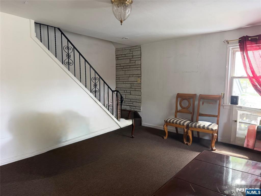 691 River Road - Photo 2