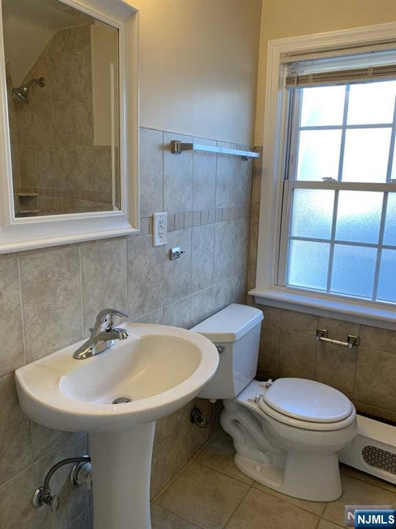 4 Oak, Cresskill, NJ 07626 Listing Photo  8