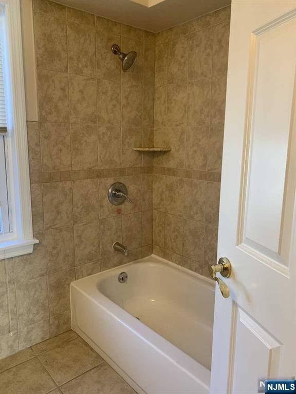 4 Oak, Cresskill, NJ 07626 Listing Photo  9