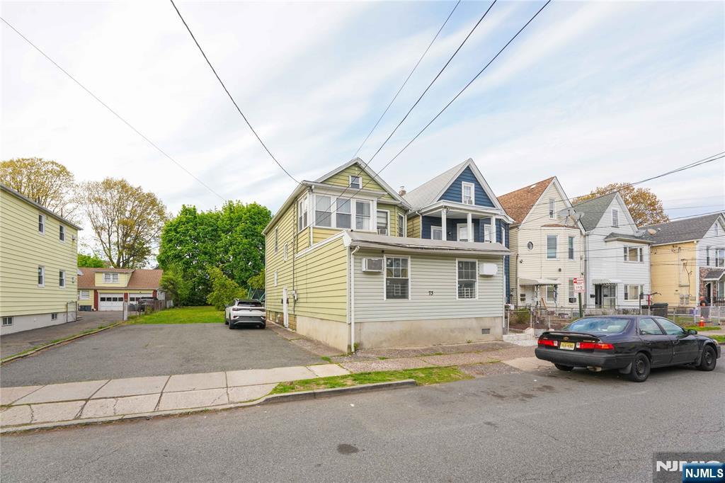 73 Division Avenue - Photo 1