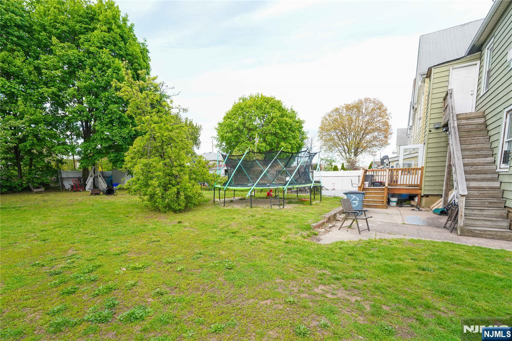 73 Division Avenue - Photo 4