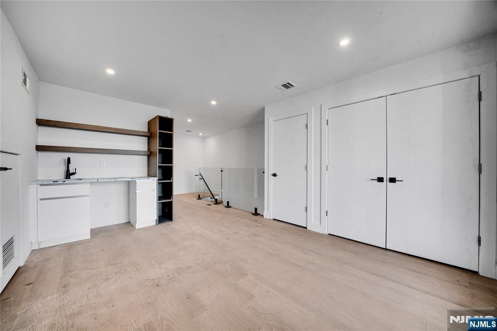 1524 11th Street — photo 27
