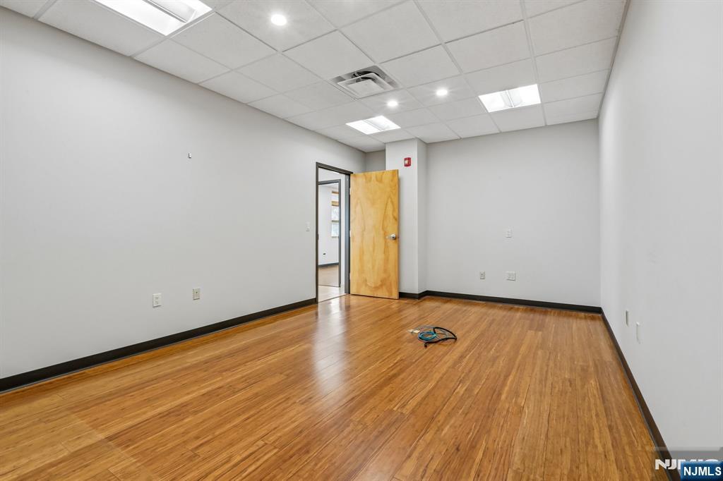92 Union Avenue — photo 24