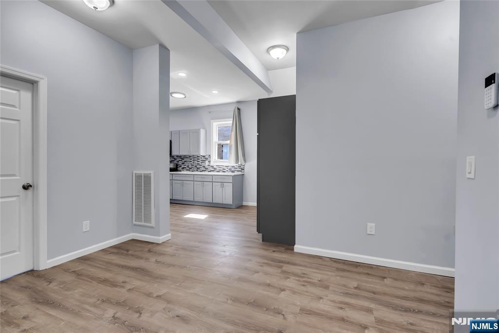 162 Clinton Street - Photo 5