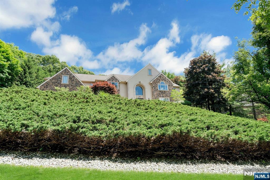 309 Skyridge Road - Photo 2