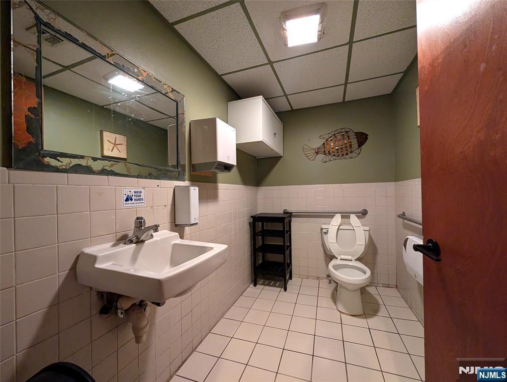 102 Kearny Avenue — photo 12