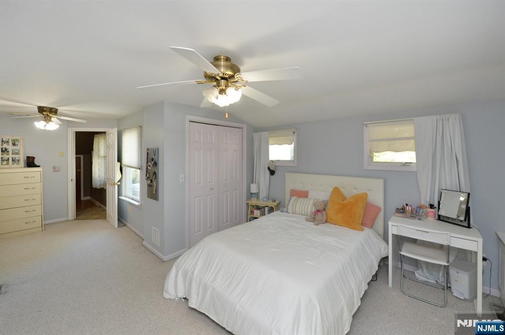 65 Clover Court, New Milford, NJ 07646 Listing Photo  16