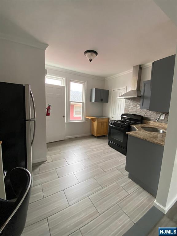 9126 Newkirk Avenue 2 - Photo 4