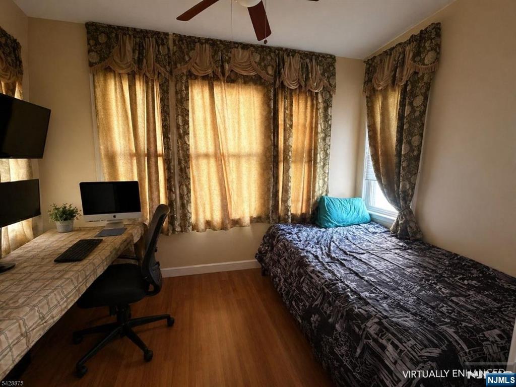 180 Shephard Avenue - Photo 4