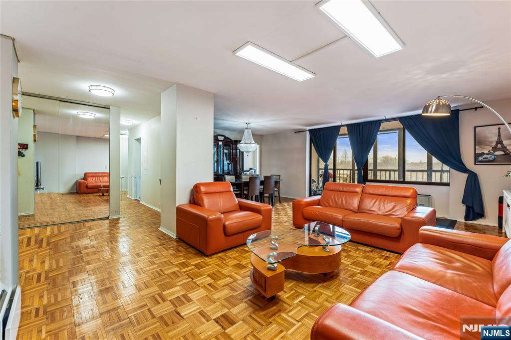 300 Winston Drive 318 - Photo 3