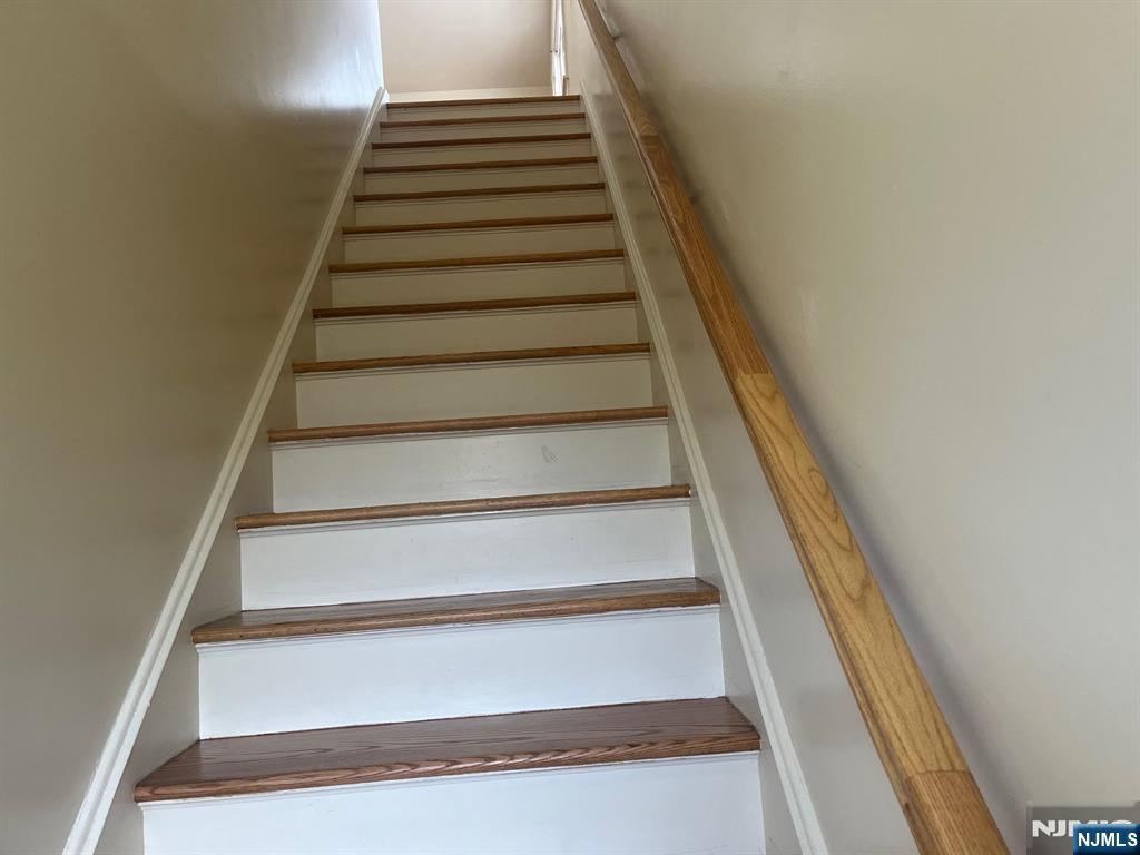 635B Ridge Road B - Photo 3