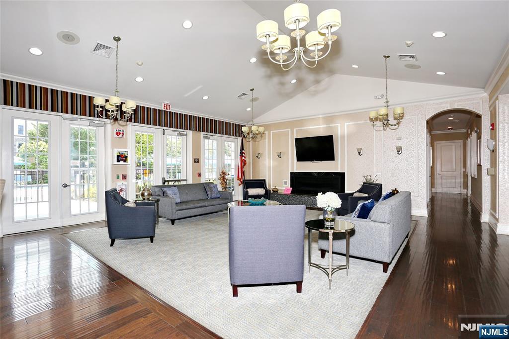 602 Four Seasons Lane — photo 35