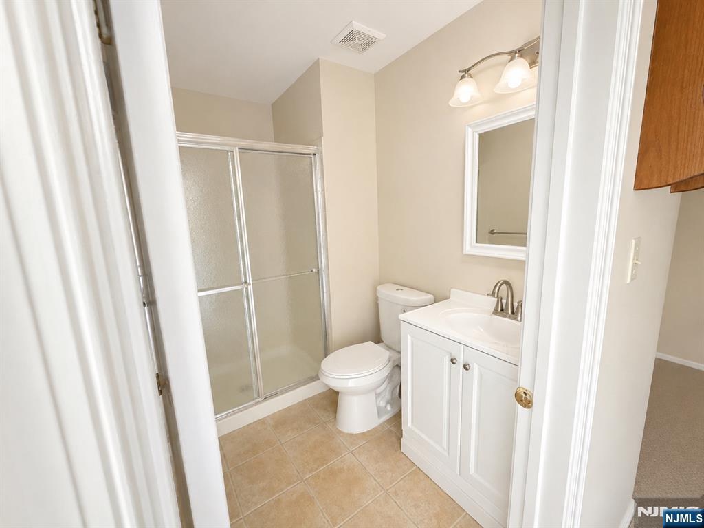 774 Sassafras, Mahwah, NJ 07430 Listing Photo  12