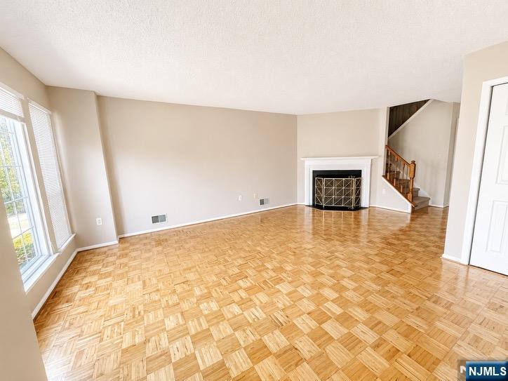 774 Sassafras, Mahwah, NJ 07430 Listing Photo  6