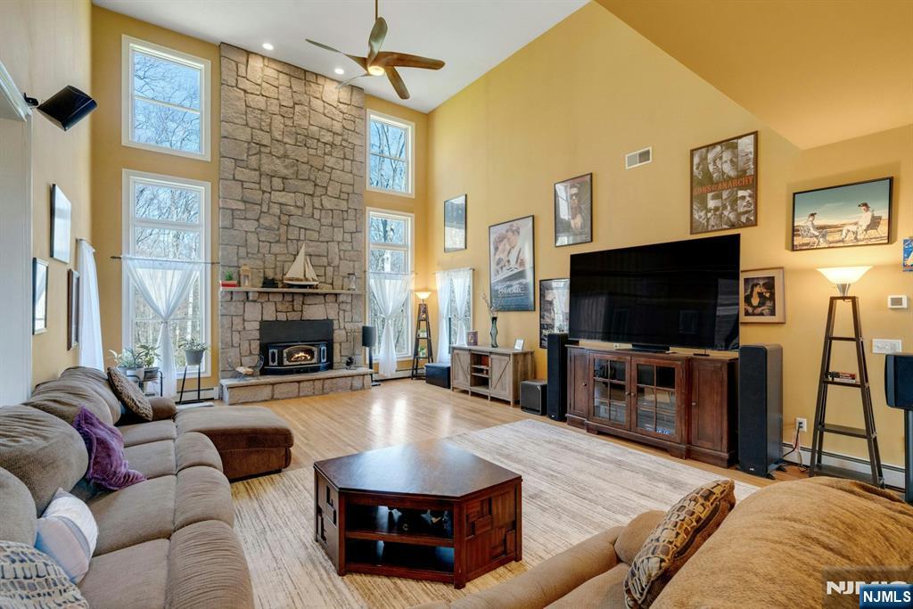 13 Greenfield Hill — photo 16