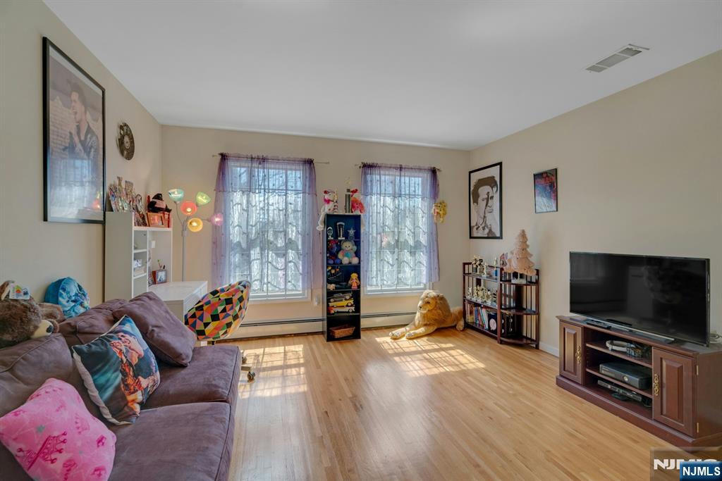 13 Greenfield Hill — photo 25