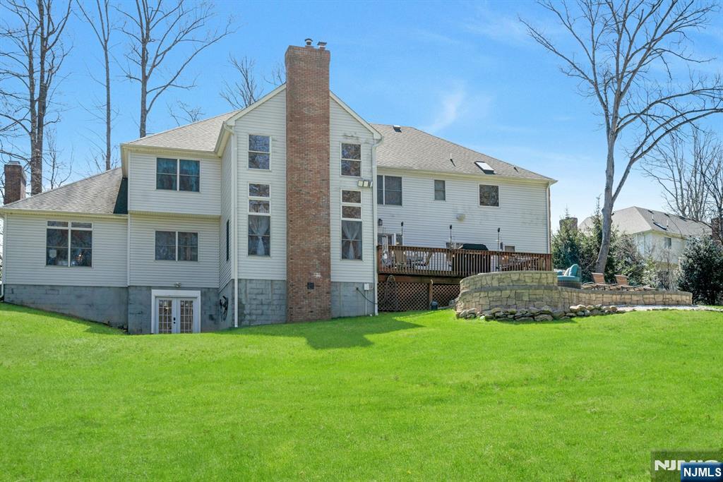 13 Greenfield Hill — photo 42