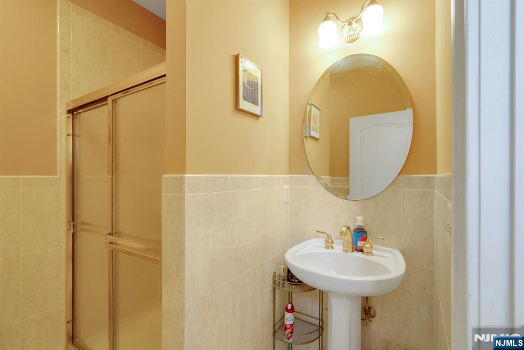 13 Greenfield Hill — photo 10