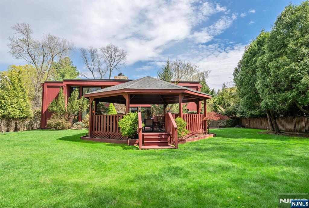 An Absolute Backyard Oasis