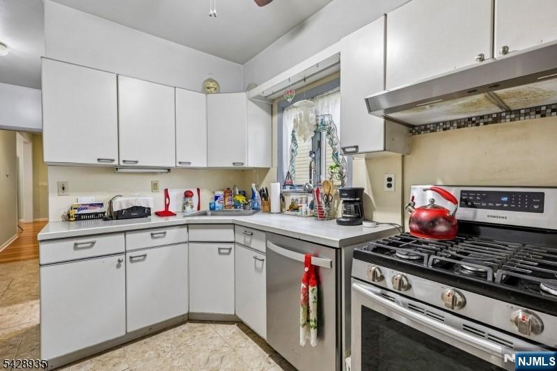 52 Preston Street, Ridgefield Park, NJ 07660 Listing Photo  15