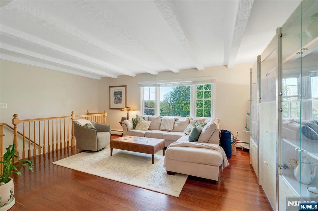 109 Malcolm Road — photo 15
