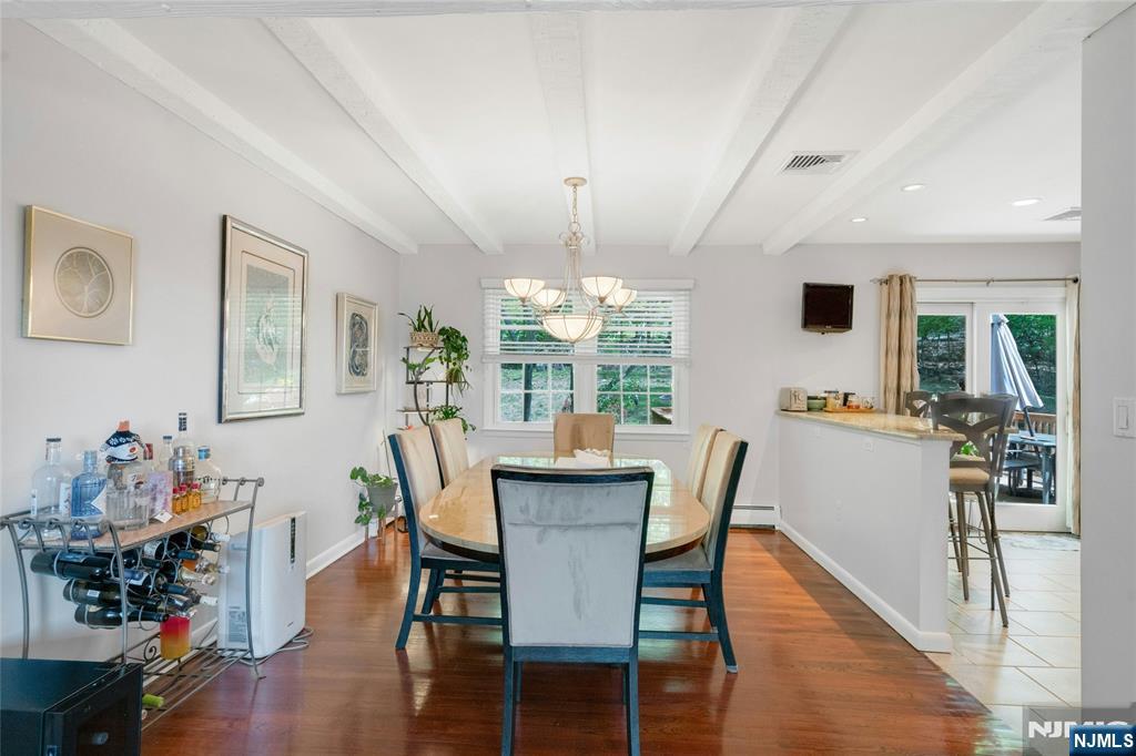109 Malcolm Road — photo 18