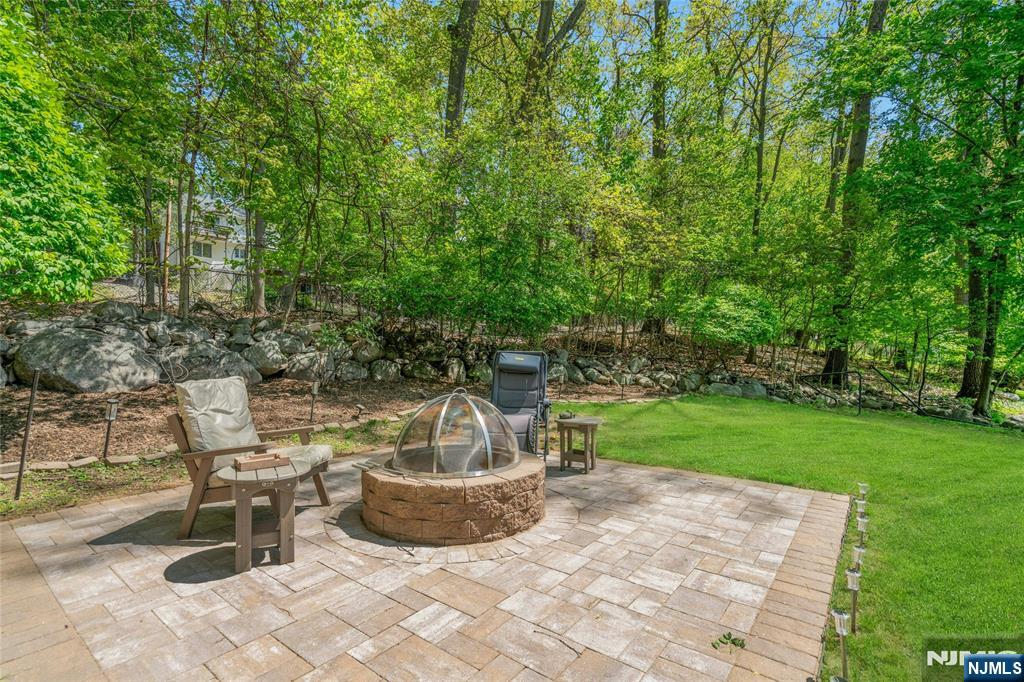 109 Malcolm Road — photo 41