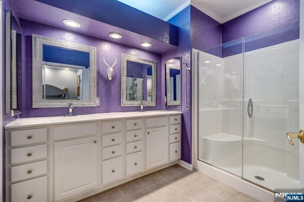 10402 Warrens Way #TOP FLOOR RENOV