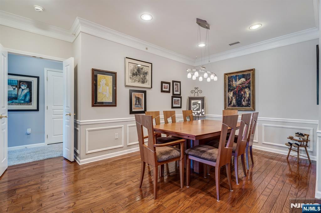 10402 Warrens Way #TOP FLOOR RENOV