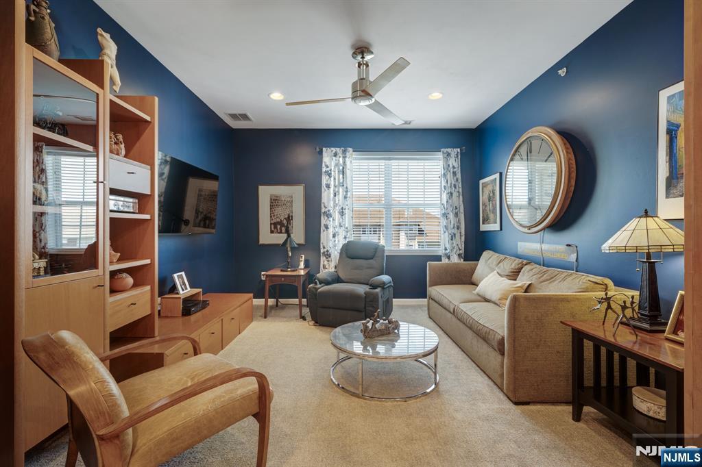 10402 Warrens Way #TOP FLOOR RENOV