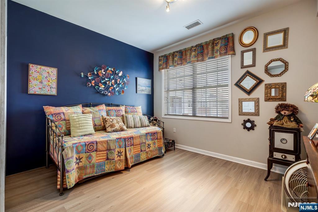 10402 Warrens Way #TOP FLOOR RENOV