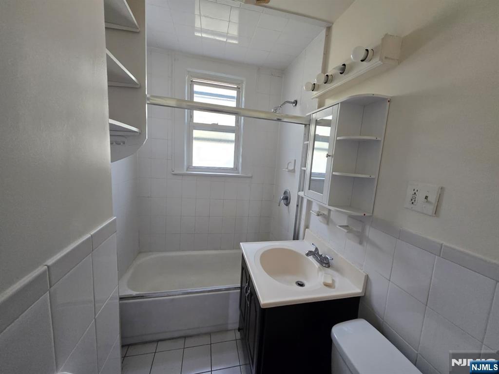 108 S 16th Street 2 - Photo 5