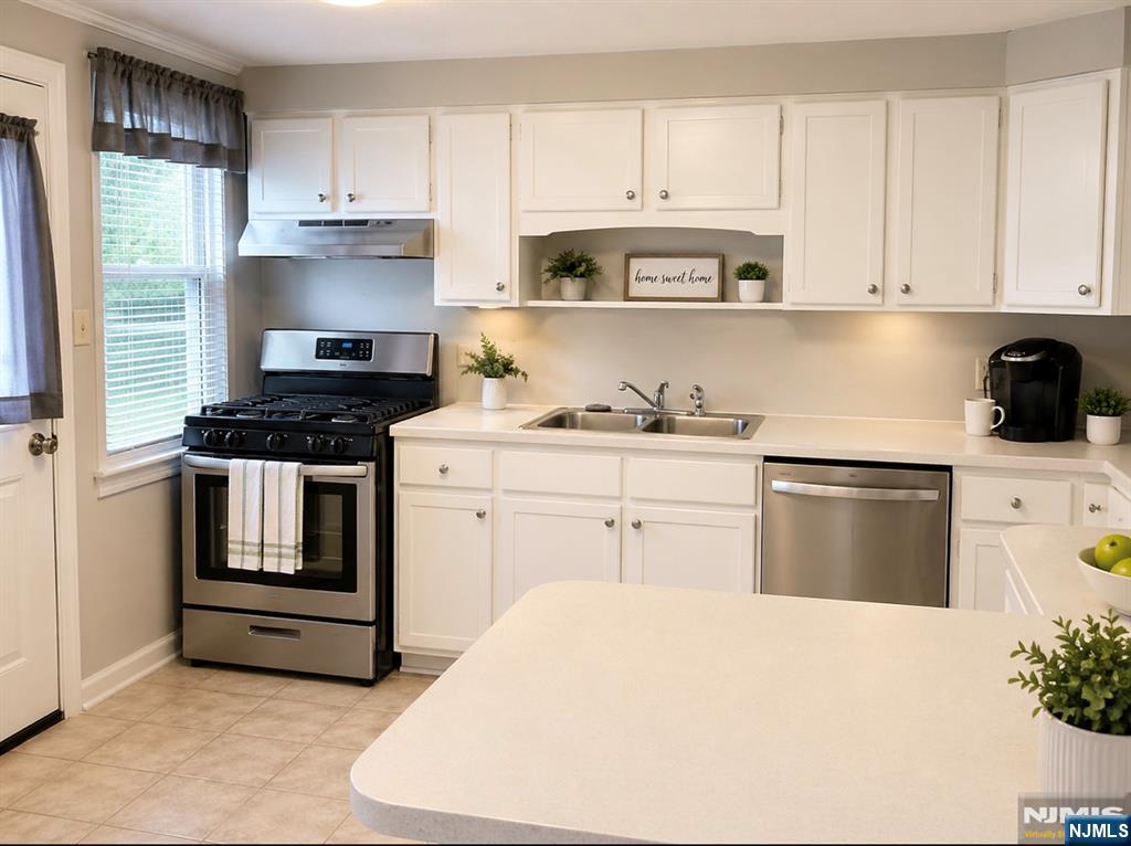 17-19 Limekiln Road - Photo 1