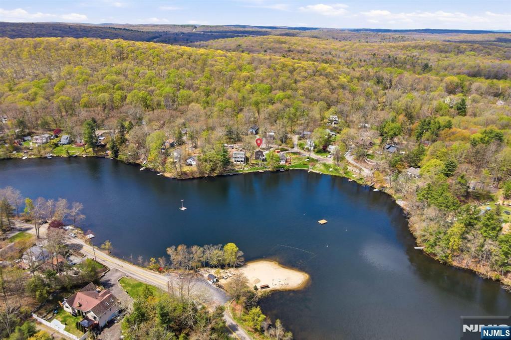 51 Goldfinch Lane, West Milford, NJ 07421 Listing Photo  40