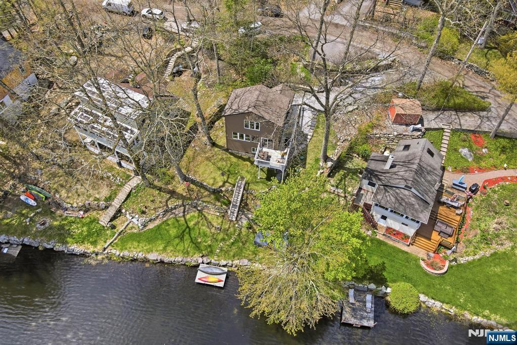 51 Goldfinch Lane, West Milford, NJ 07421 Listing Photo  43