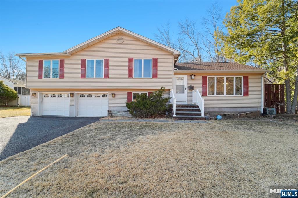 324 Brook Street - Photo 2